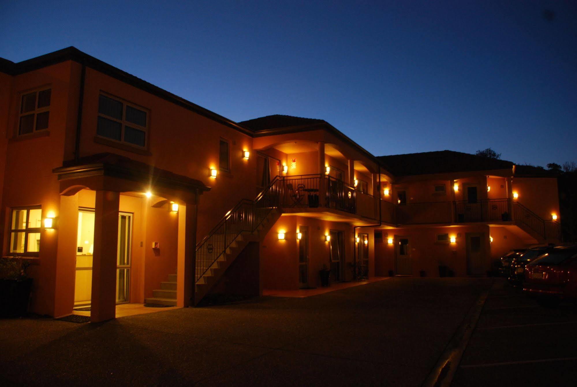 166 Majestic Court Motel Christchurch Exterior foto